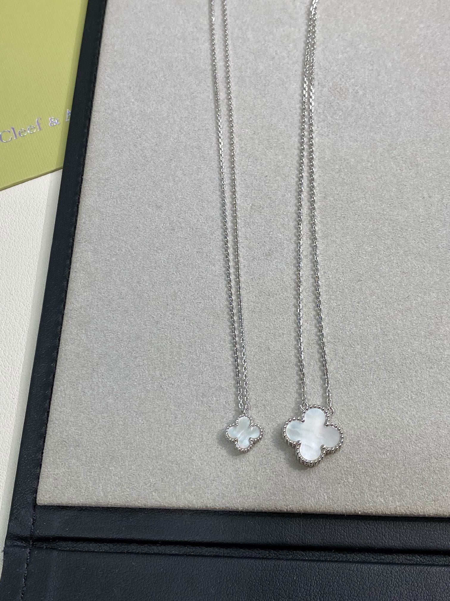 Ван Веккьо - Колье 113