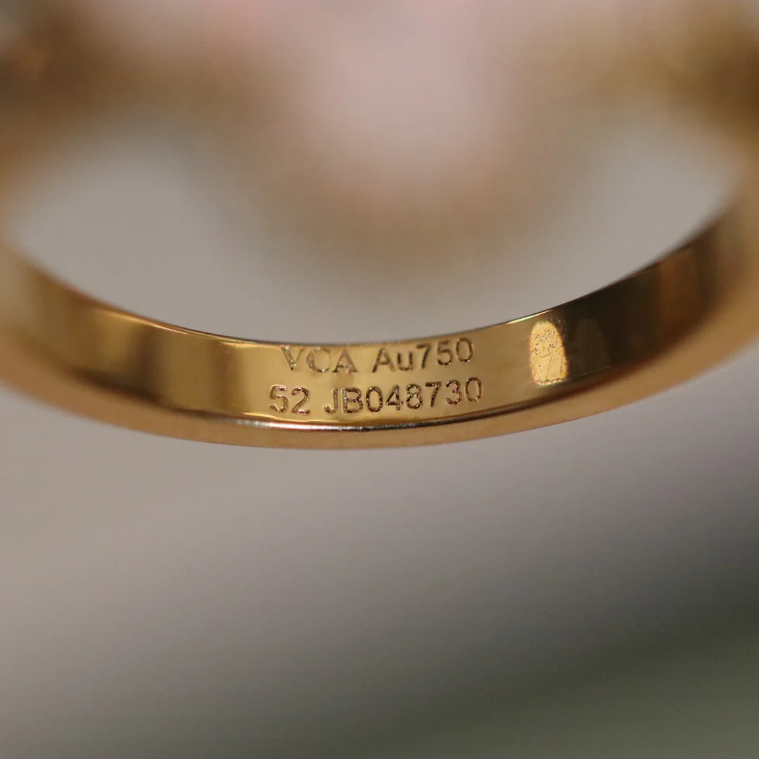 Ван Век - Кольцо 070