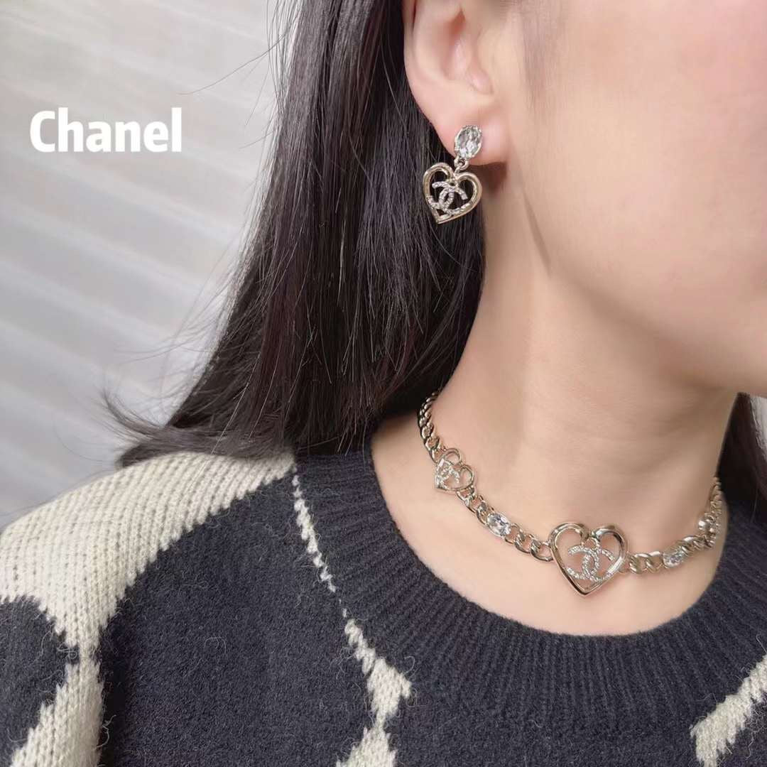 Колье Chanel 516