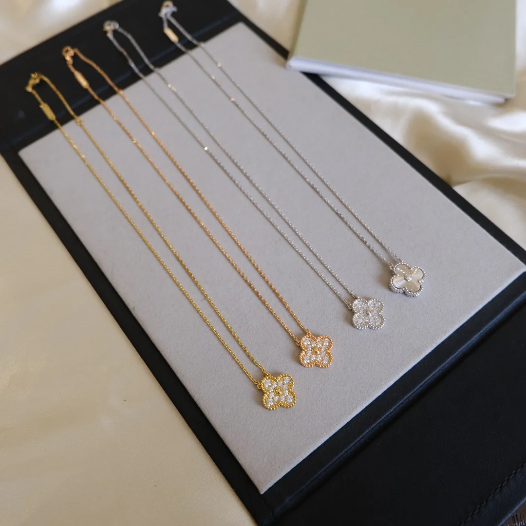 VCA-Ожерелье 014