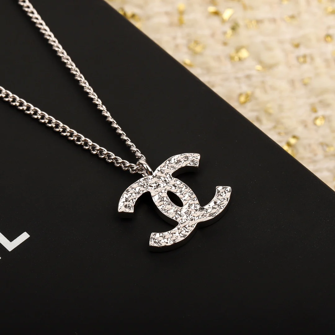 Колье Chanel 505