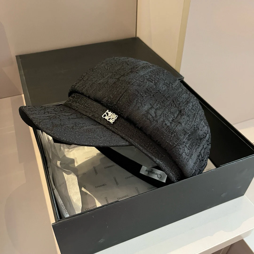 Dior - Восьмиугольная шляпа художника - Черная