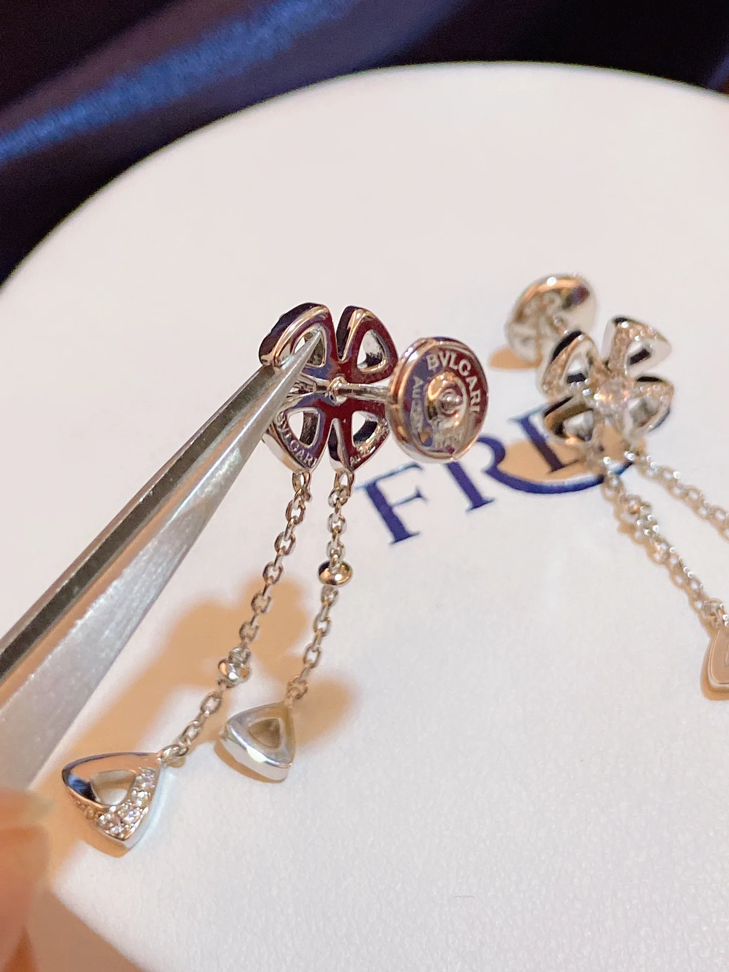 Серьги Bvlgari 020