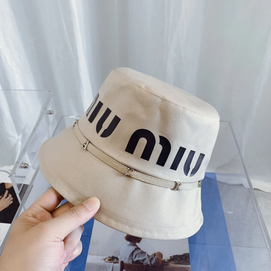 Miu Miu - Солнцезащитная шляпа в стиле Хепберн