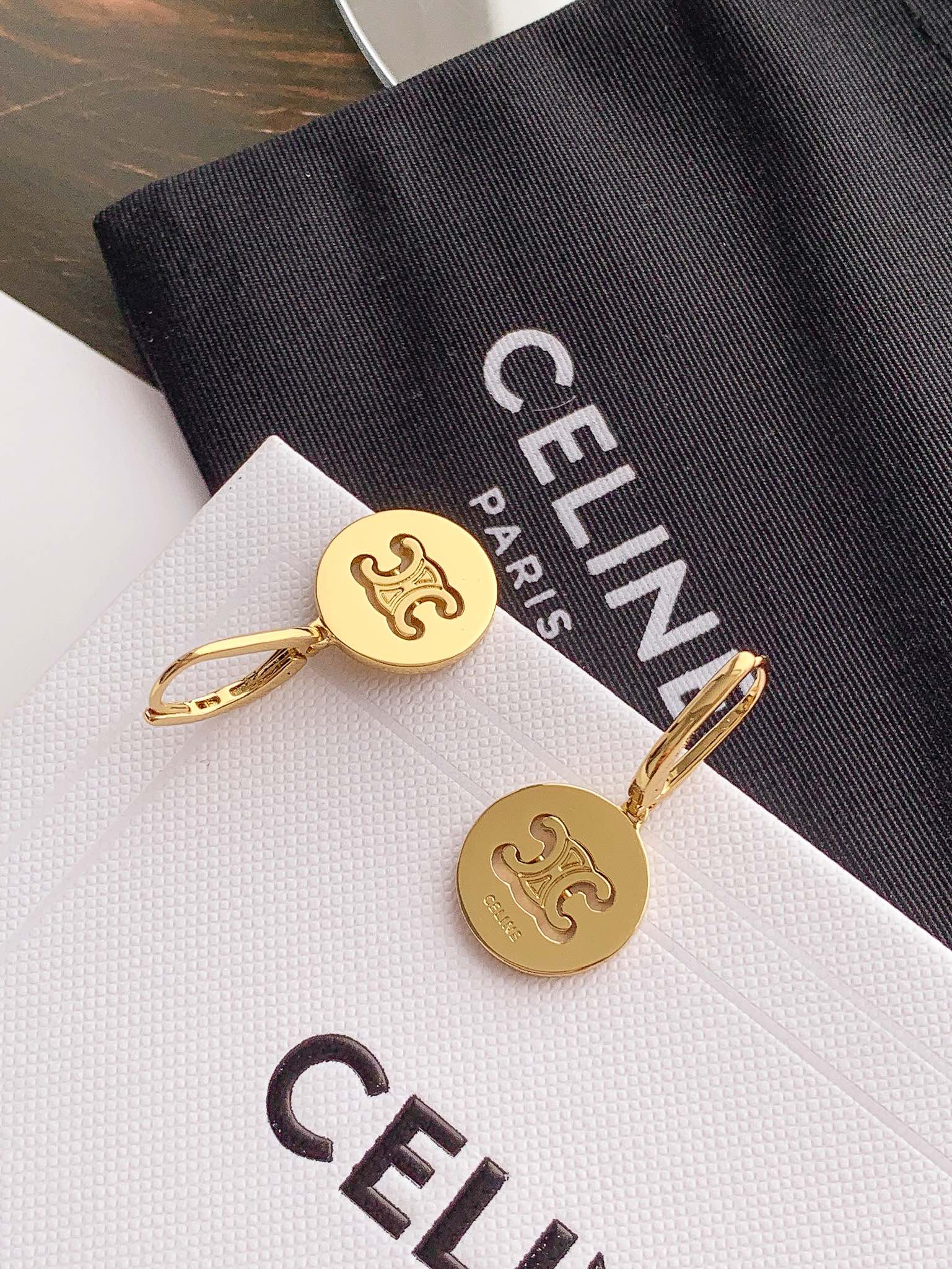 Серьги Celine 007