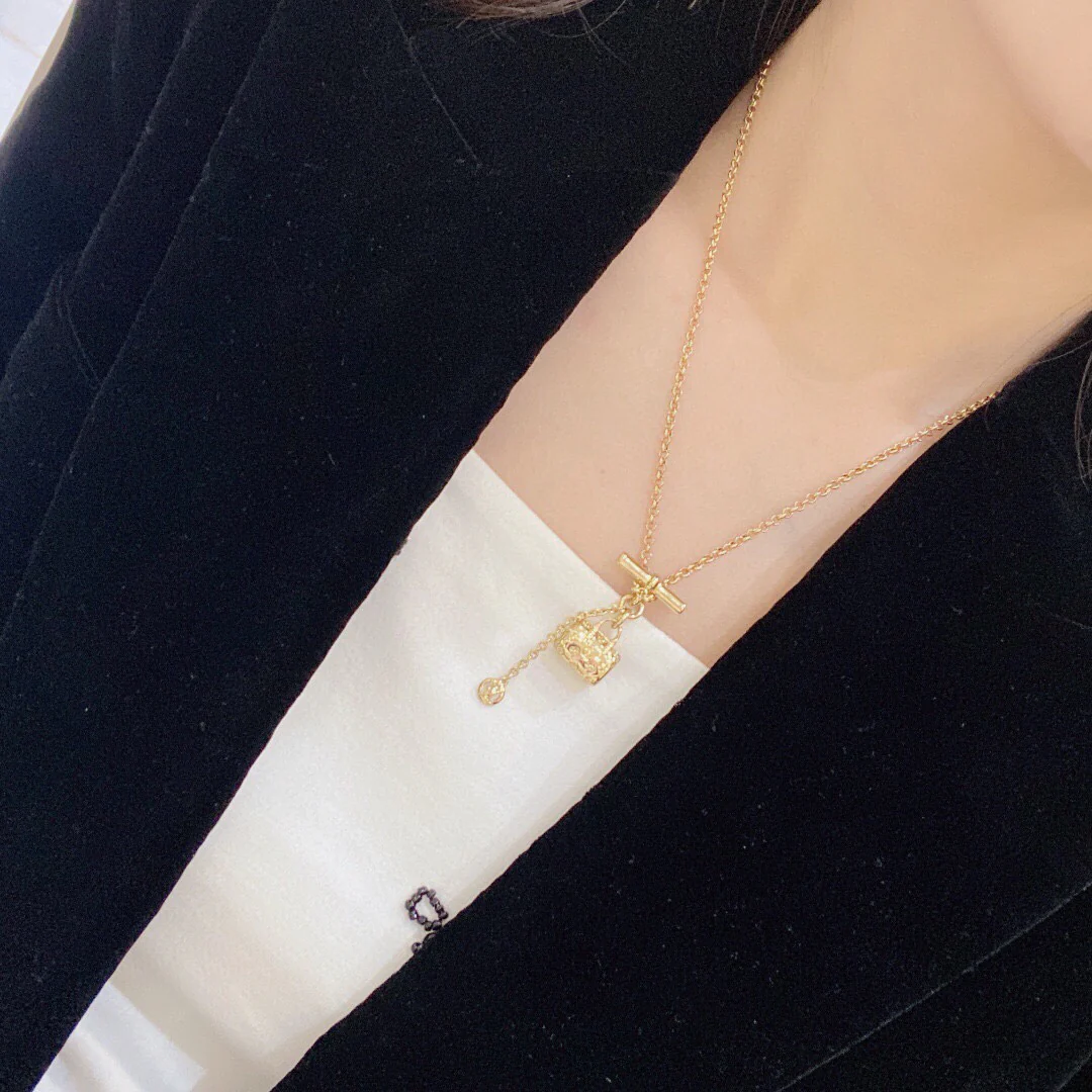 LV-Ожерелье 049