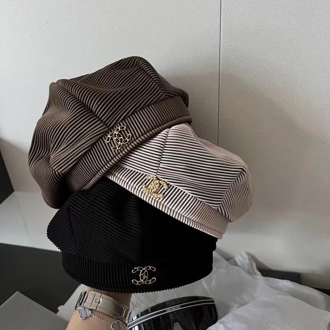 полосатый берет Chanel