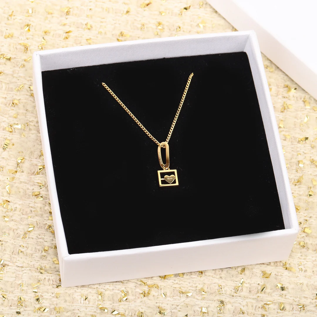 Celine - Колье 058