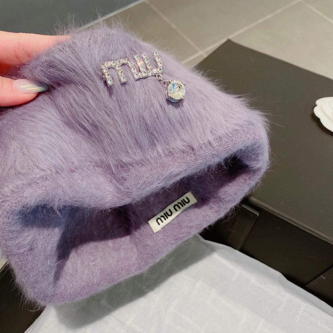 Miu Miu - Шапка из кроличьего меха - Фиолетовая