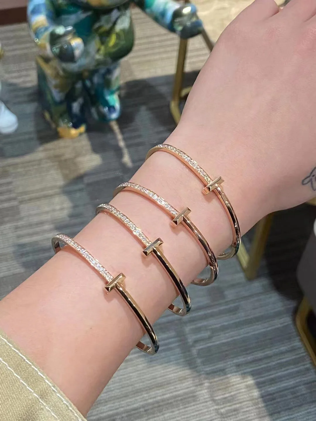 Браслет Tiffany 030T с бриллиантами, золото.