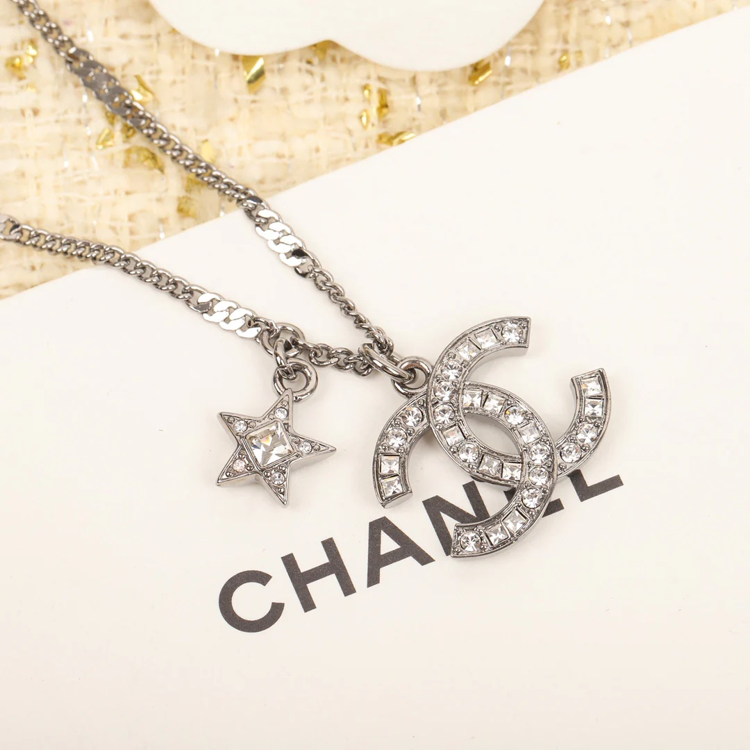 Chanel - Колье 484