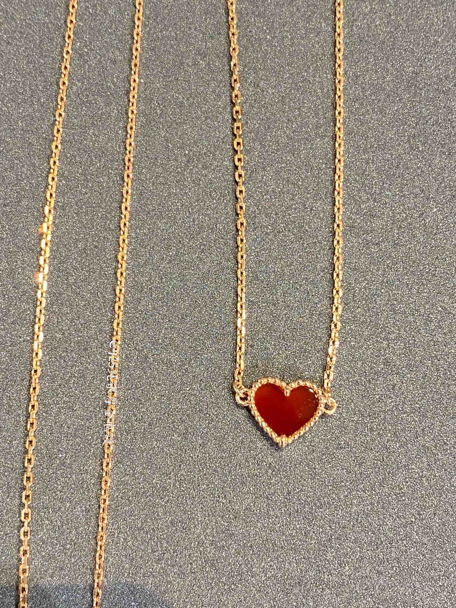 Van Vuitton - Колье 105