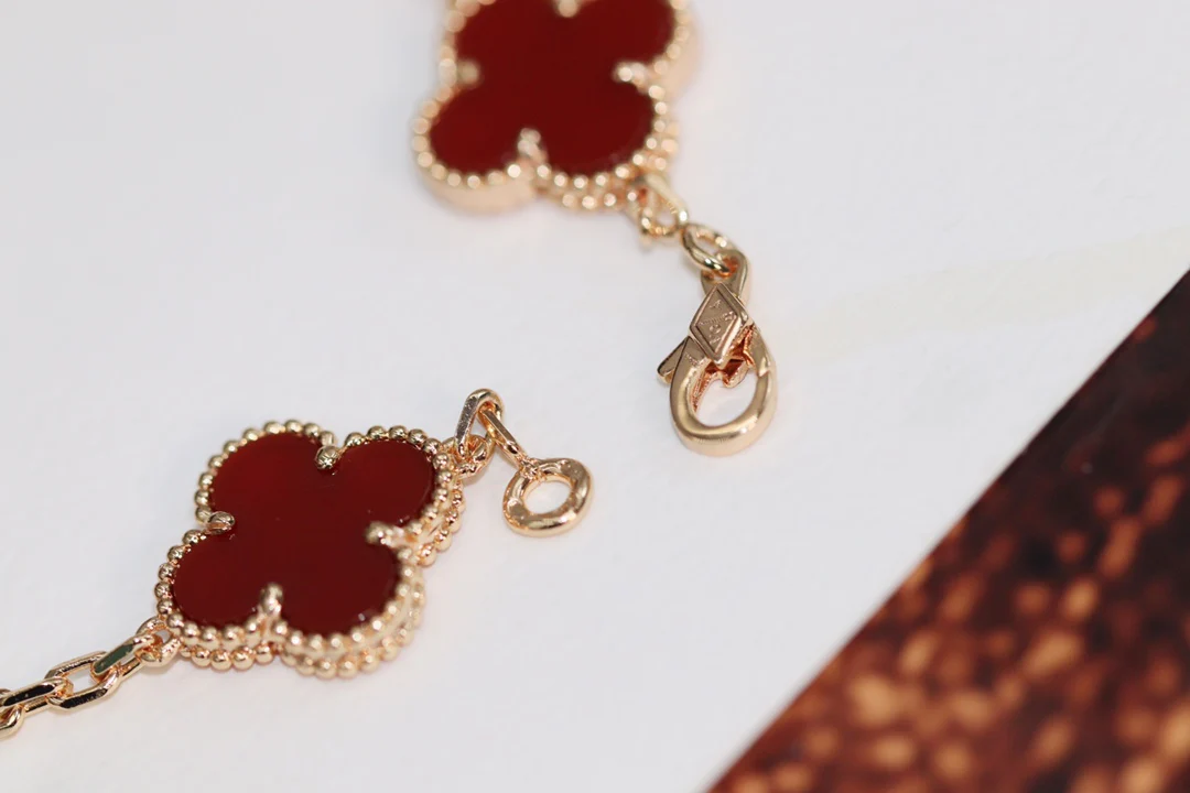 Браслет VCA - 22