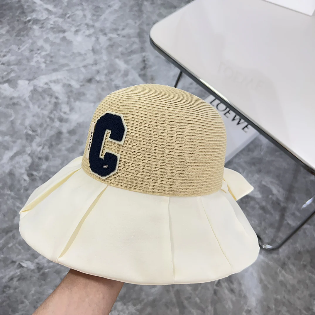 Новая солнцезащитная шляпа Celine 2024 с бантом в стиле пэчворк - белая.