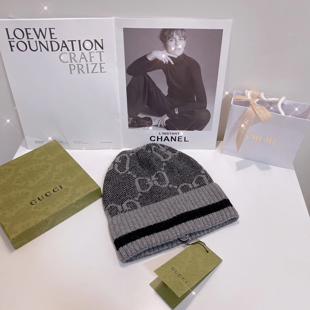 Gucci - Эластичная вязаная шапка-бини - Серая