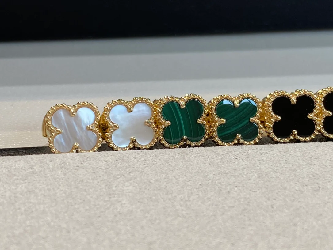 VCA - Серьги - 1