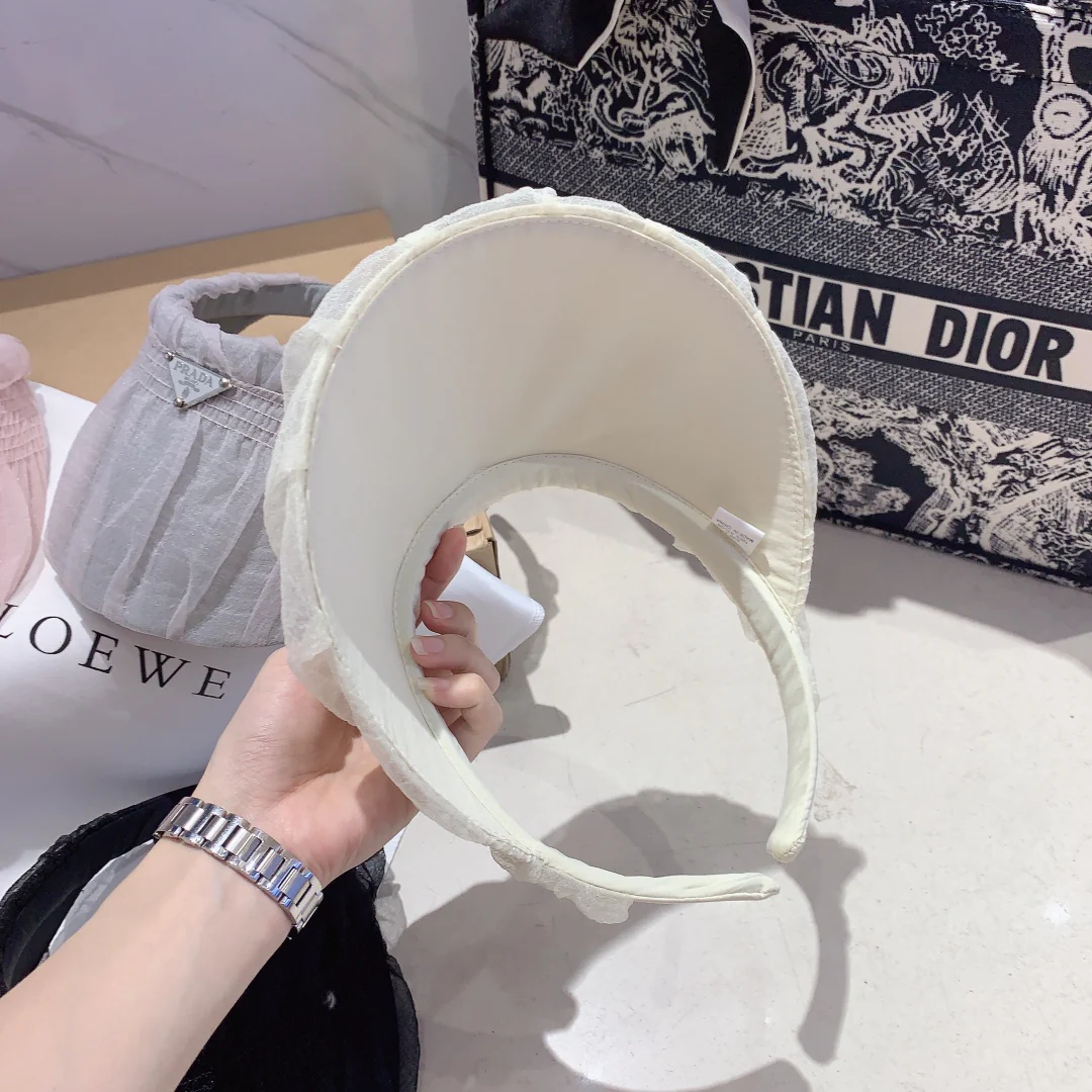 Шифоновая кепка-козырек/солнцезащитная шляпа Prada