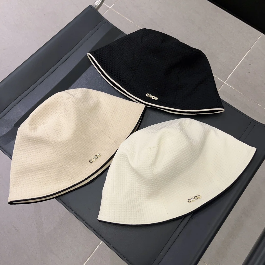 Новинка сезона осень/зима 2023 от Chanel - Рыбацкая шляпа - Белая