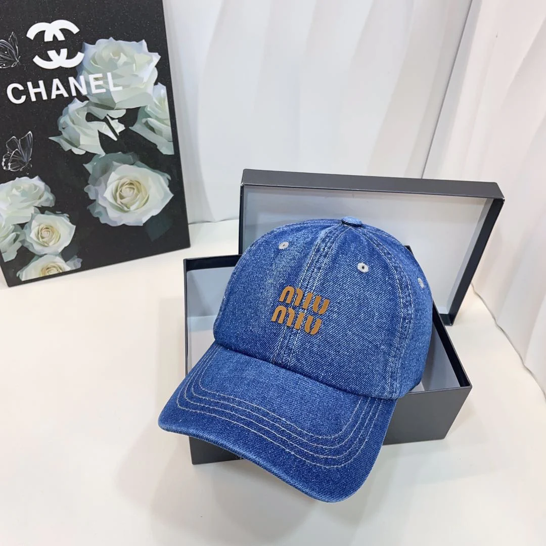 Miu Miu - Новая джинсовая бейсболка 2024 года