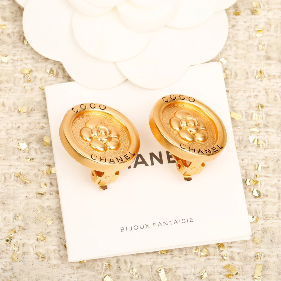 Клипсы Chanel 006