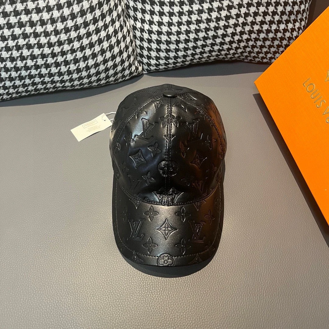 LV - Новинка - Бейсболка из натуральной кожи с принтом - Черная