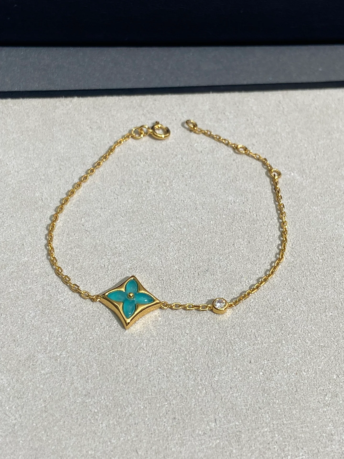 LV-Ожерелье 098