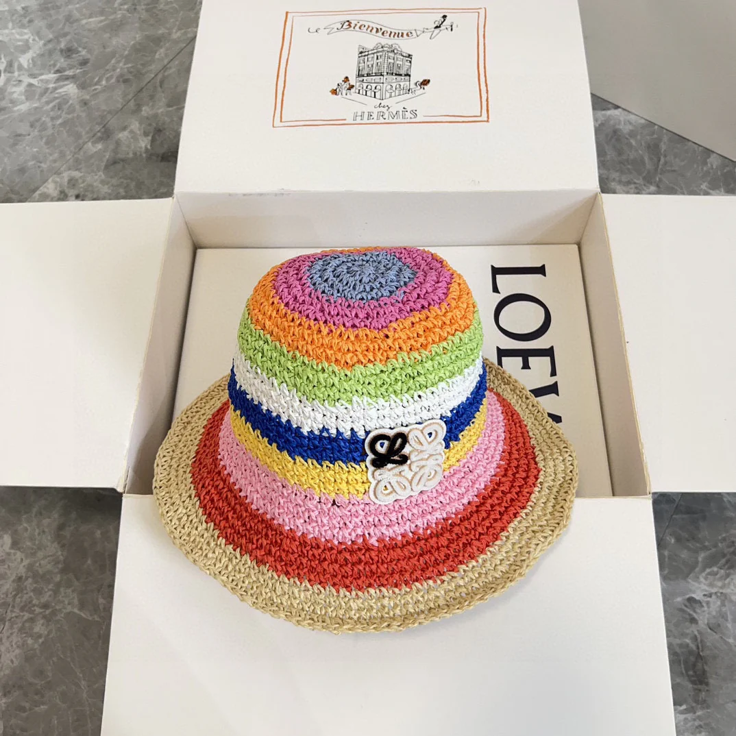 Новая плетеная рыбацкая шляпа LOEWE Rainbow 2024 — бежевая.