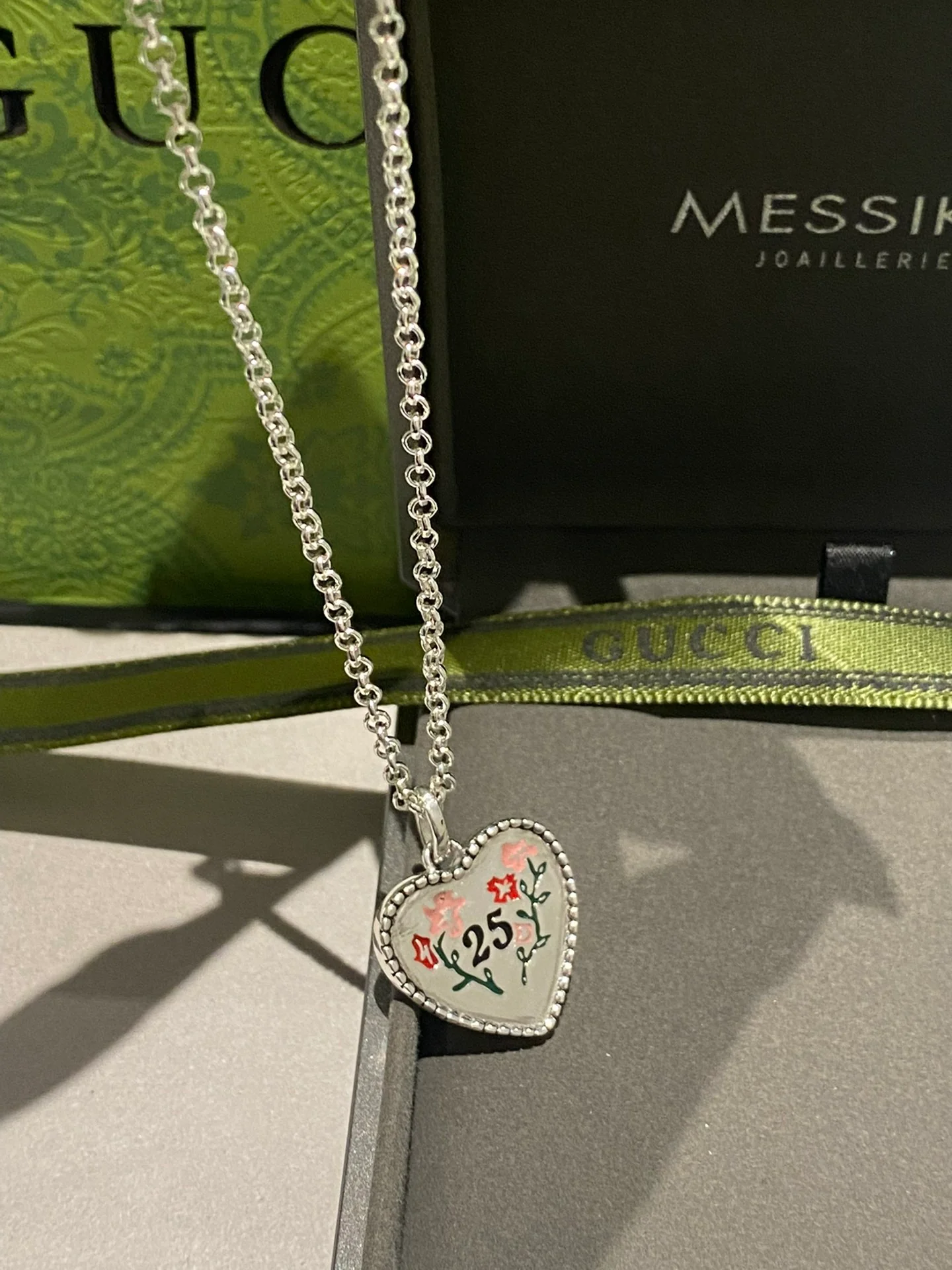 Gucci - Колье 040