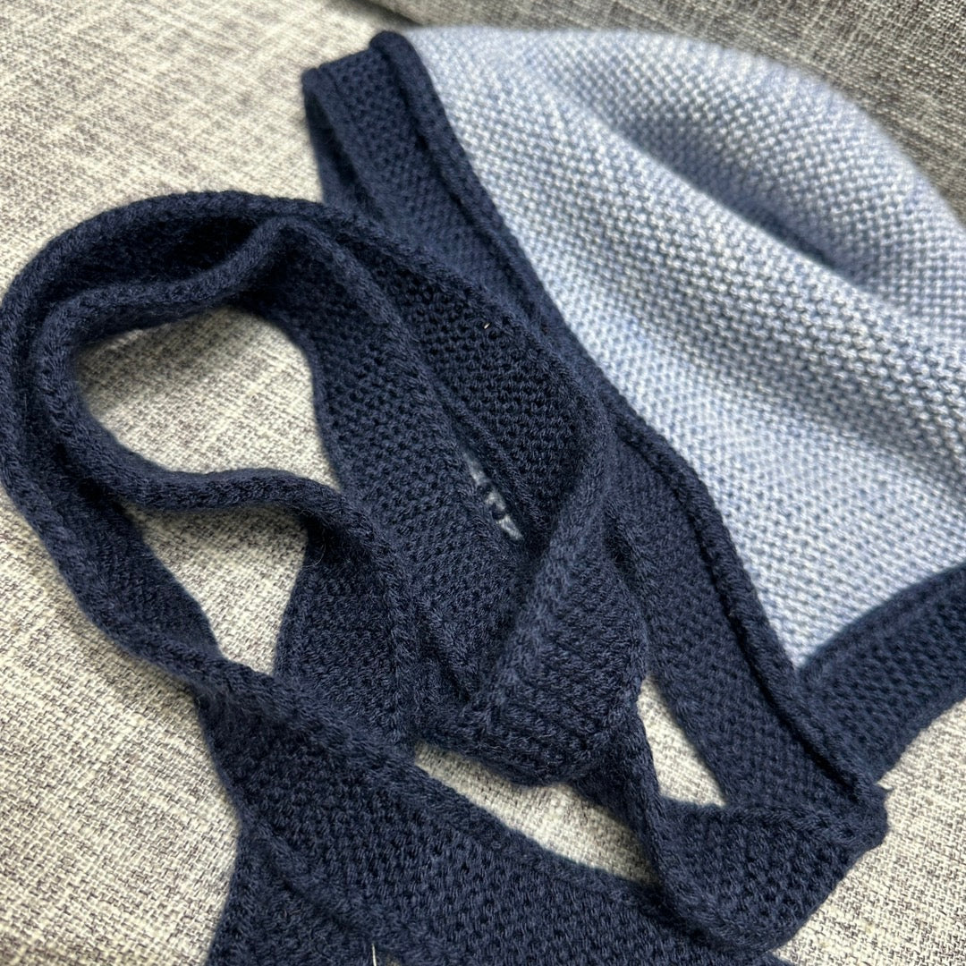 Вязаная шапка Celine Coco Neige из лыжной коллекции - серая.