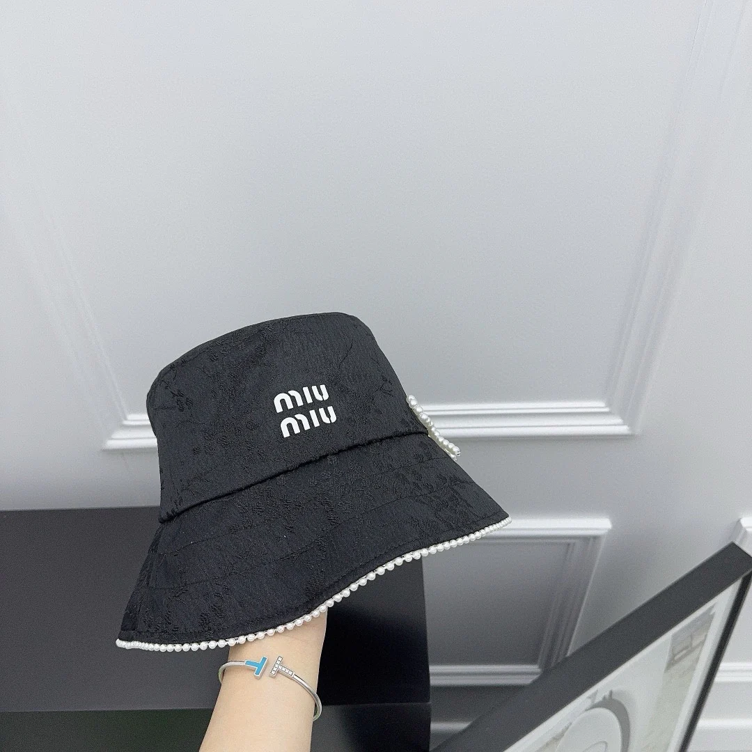 Miu Miu - Новая прочная рыбацкая шляпа с жемчужным принтом