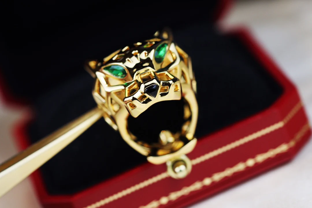 Кольцо Cartier ?Пантера? — унисекс — золото