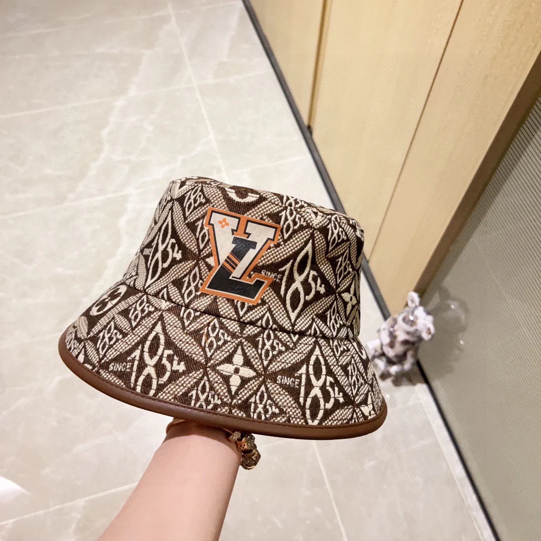 Новинка сезона весна/лето 2023 от LV - Вышитая рыбацкая шляпа - Коричневая