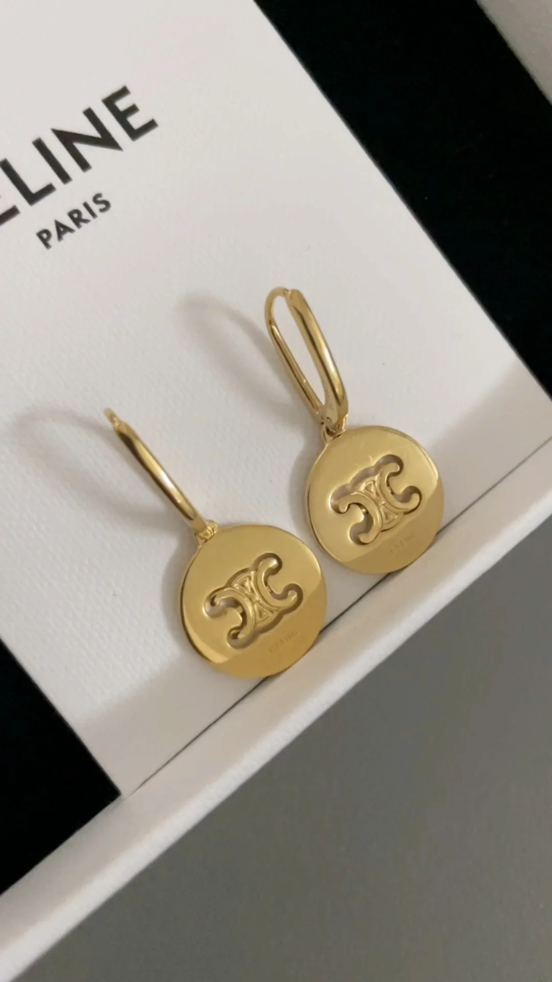 Серьги Celine 156