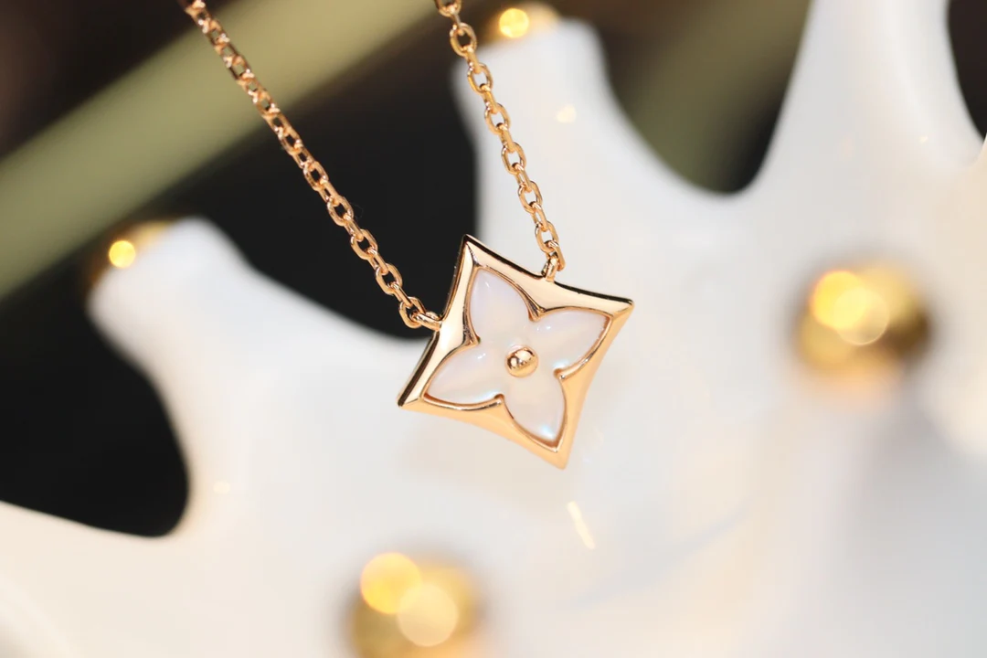 LV-Ожерелье 095