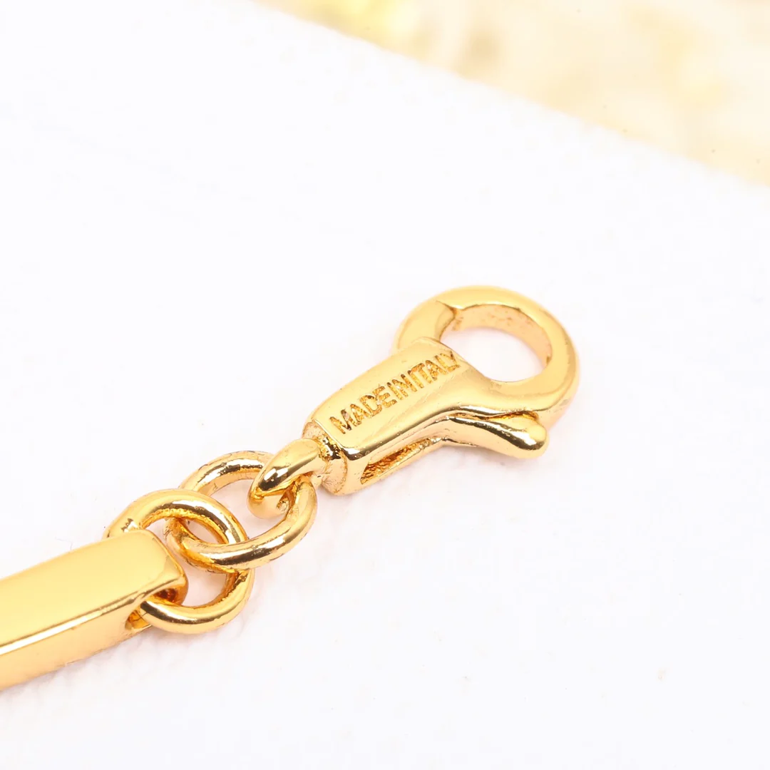 Браслет Celine 009