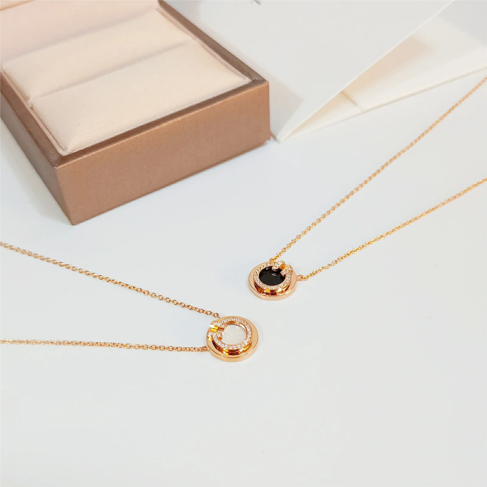 Колье Tiffany 099