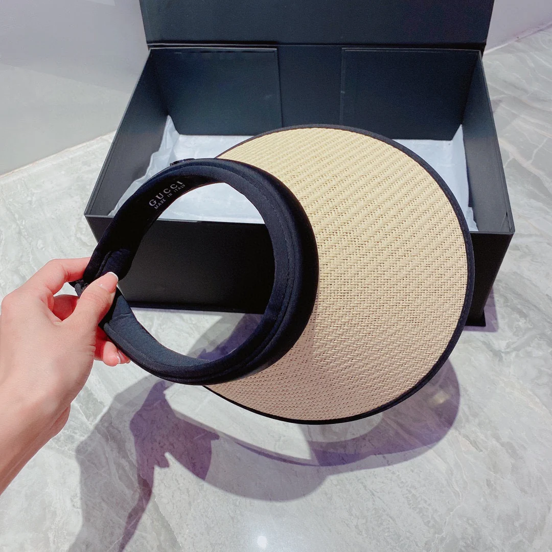 Солнцезащитная шляпа-козырек Gucci в виде повязки на голову