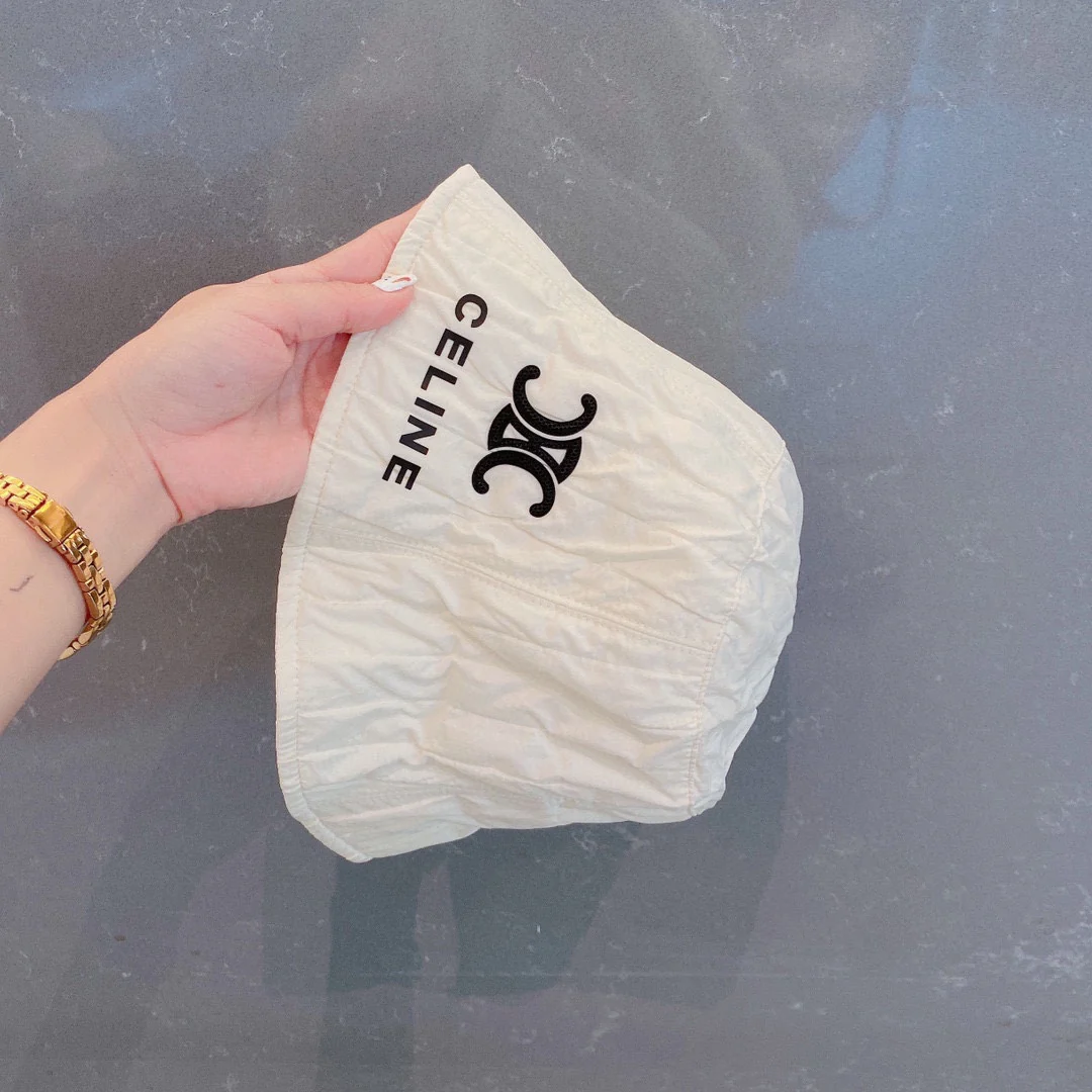 Celine - Рыбацкая шляпа с темным узором