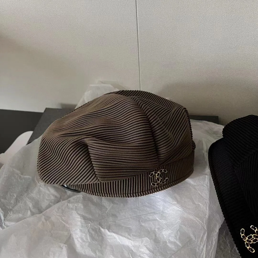 полосатый берет Chanel