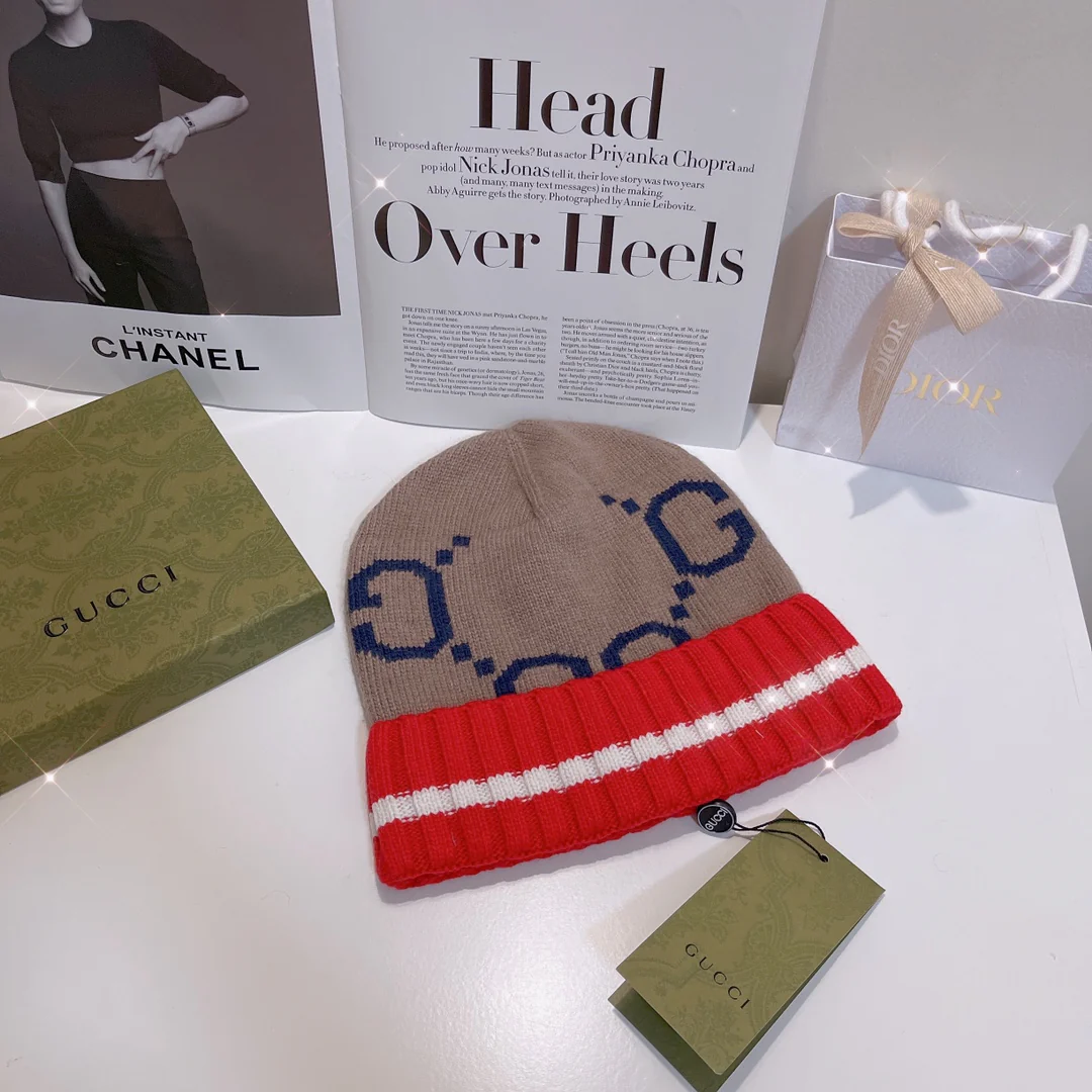 Gucci - Вязаная шапка на резинке - Абрикосово-красная