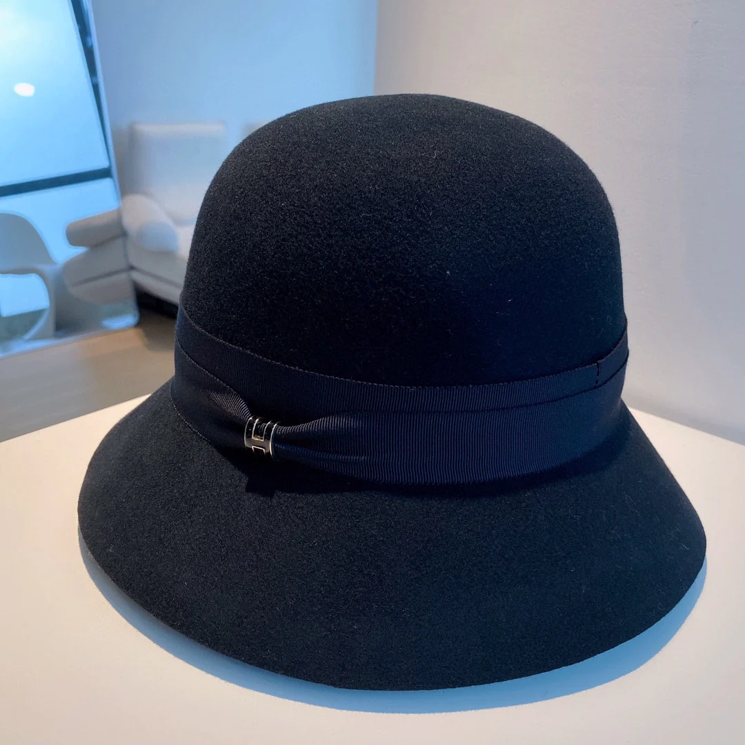 Hermes - Маленькая шерстяная панама с буквой H