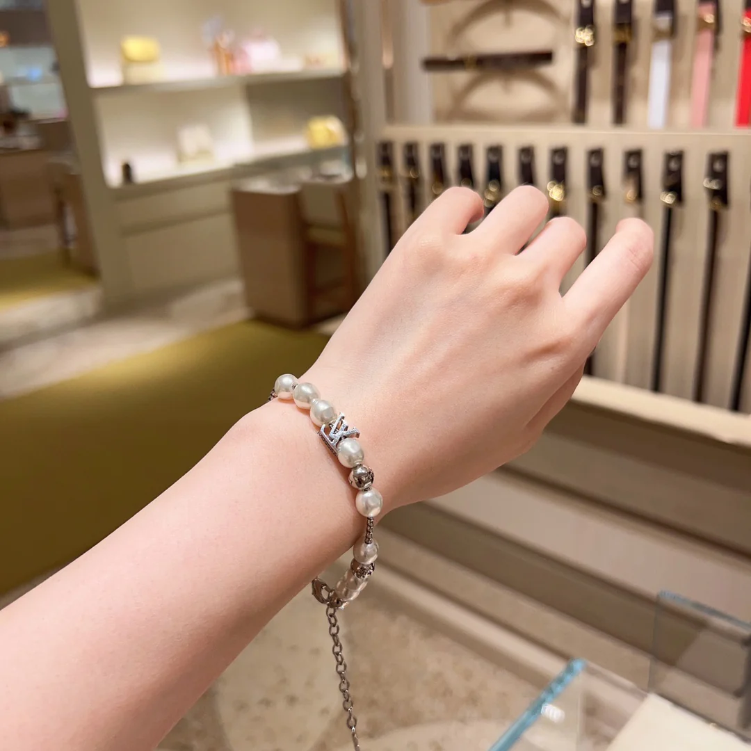 LV-Браслет 011