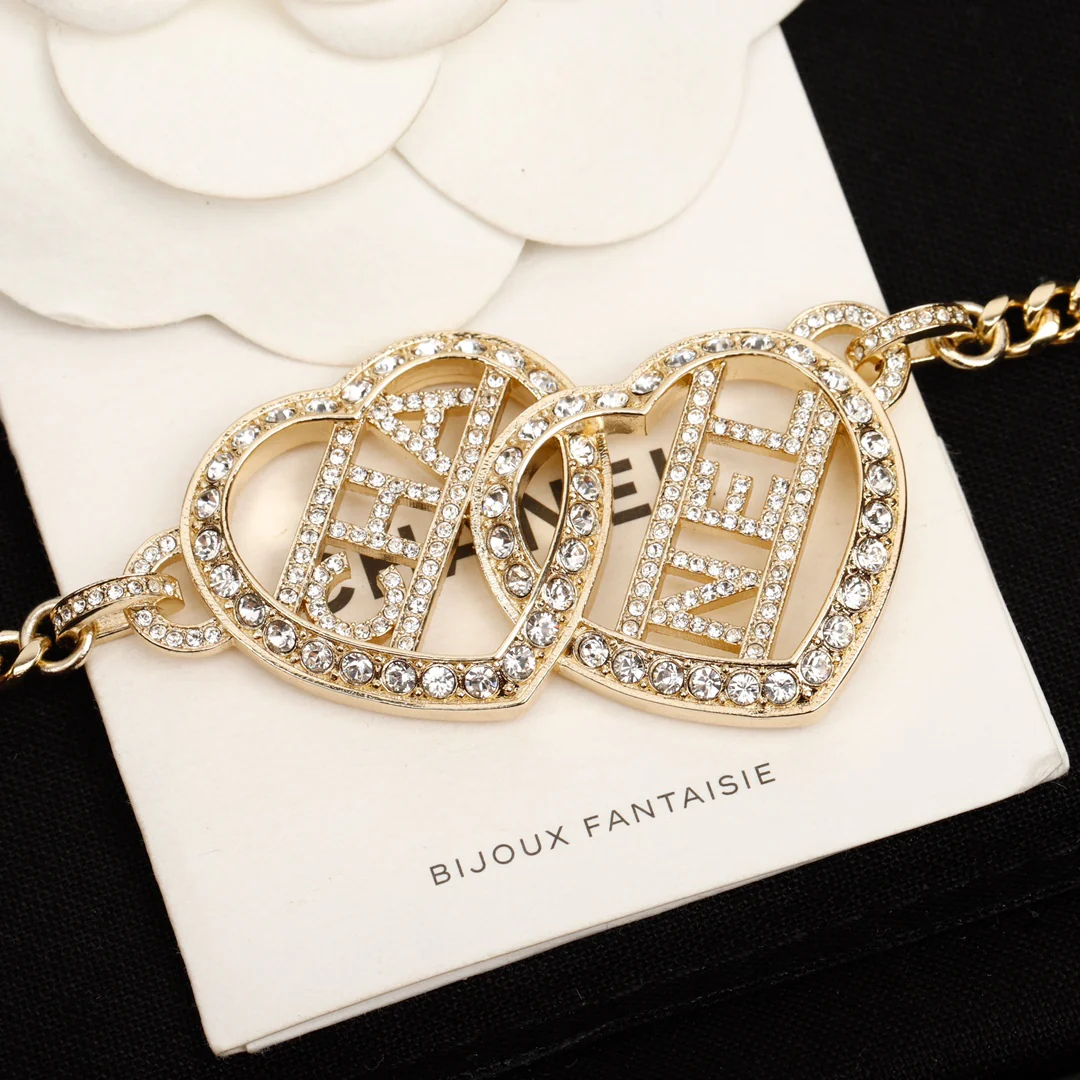 Chanel - Колье 393