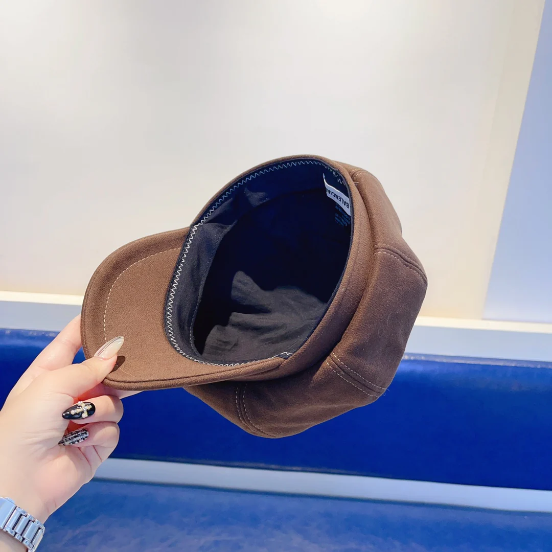 Balenciaga - Восьмиугольный берет - Коричневый