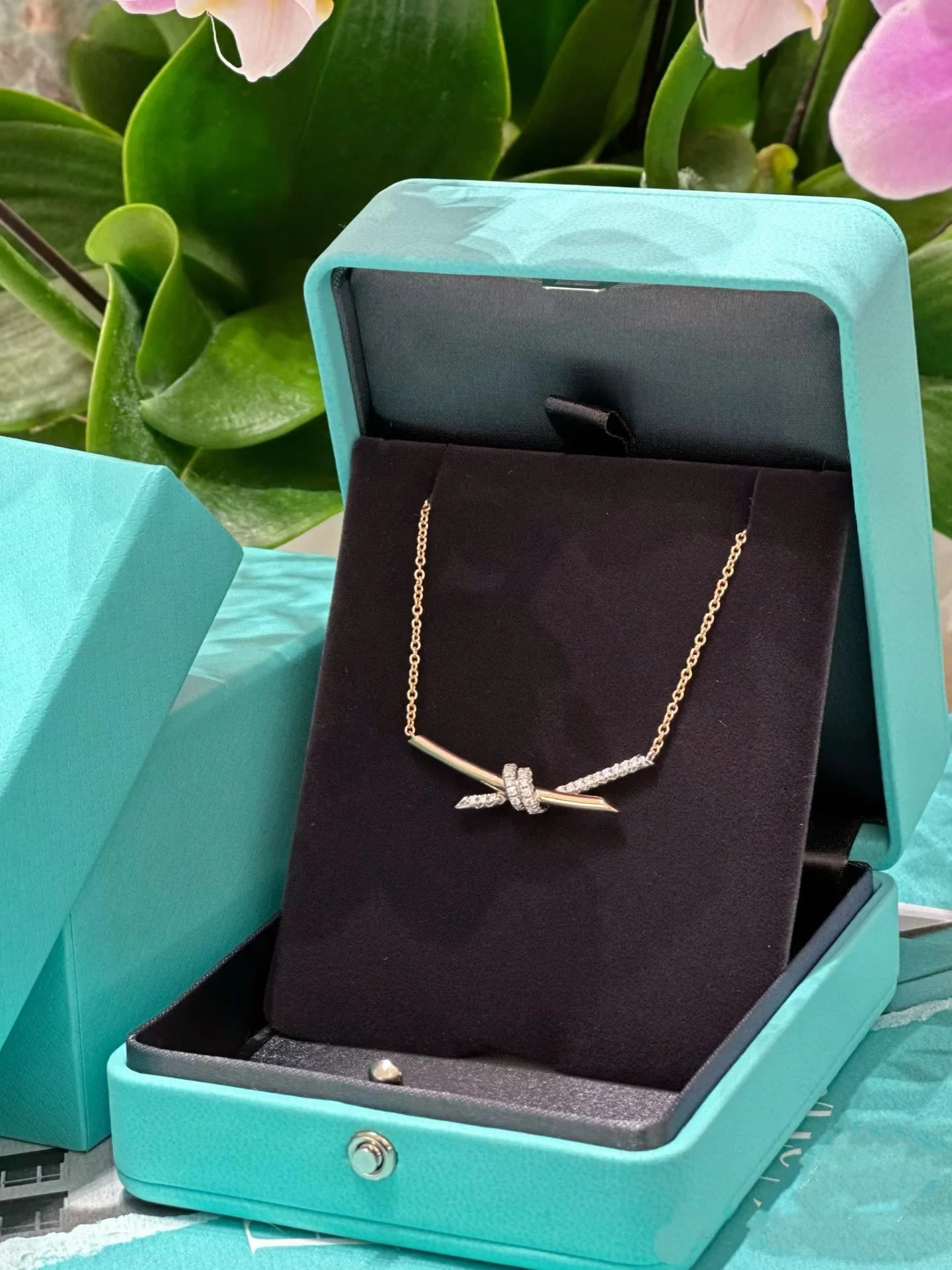 Колье Tiffany 104