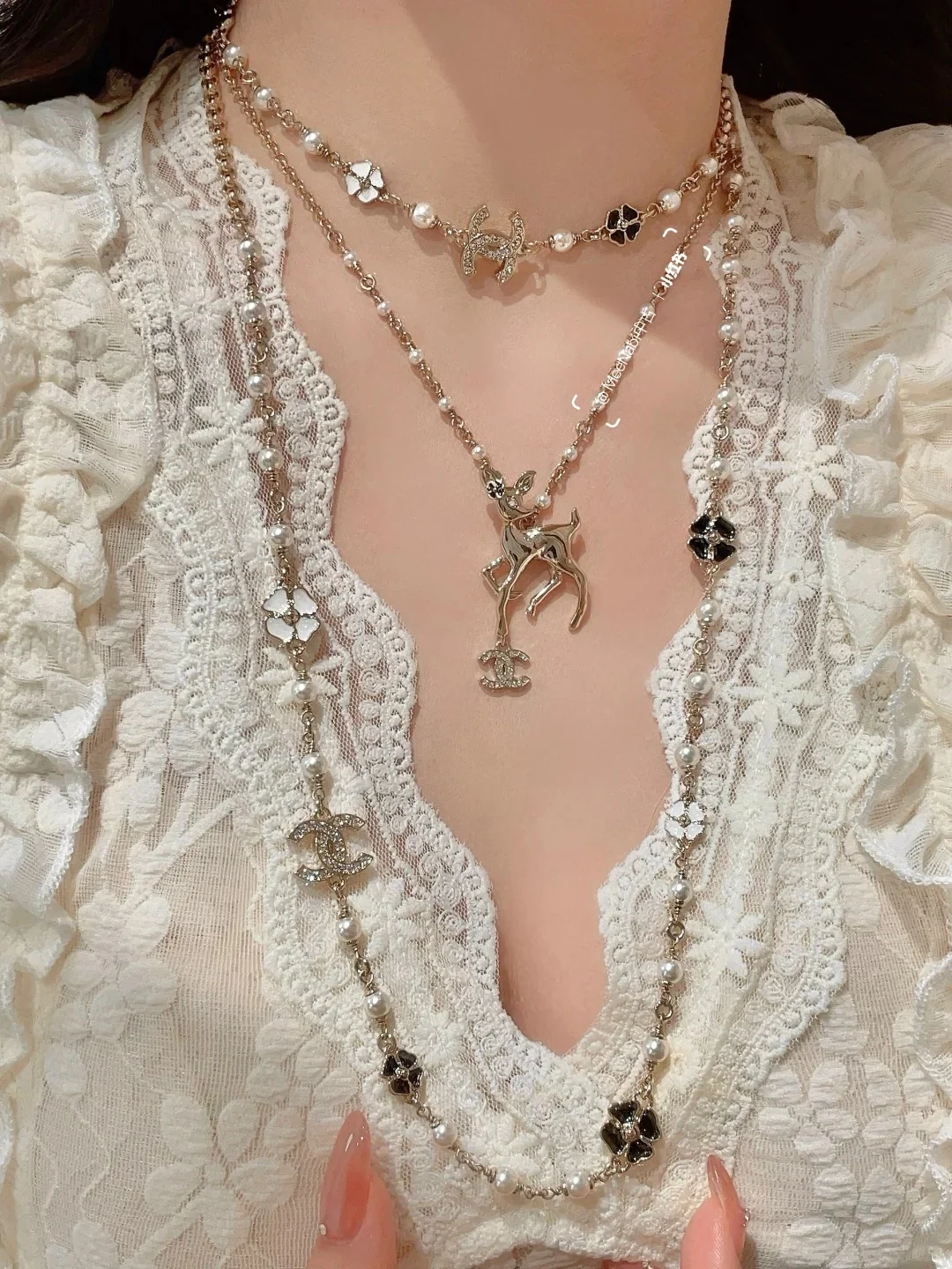 Chanel - 25 пенсов, жемчужное ожерелье 