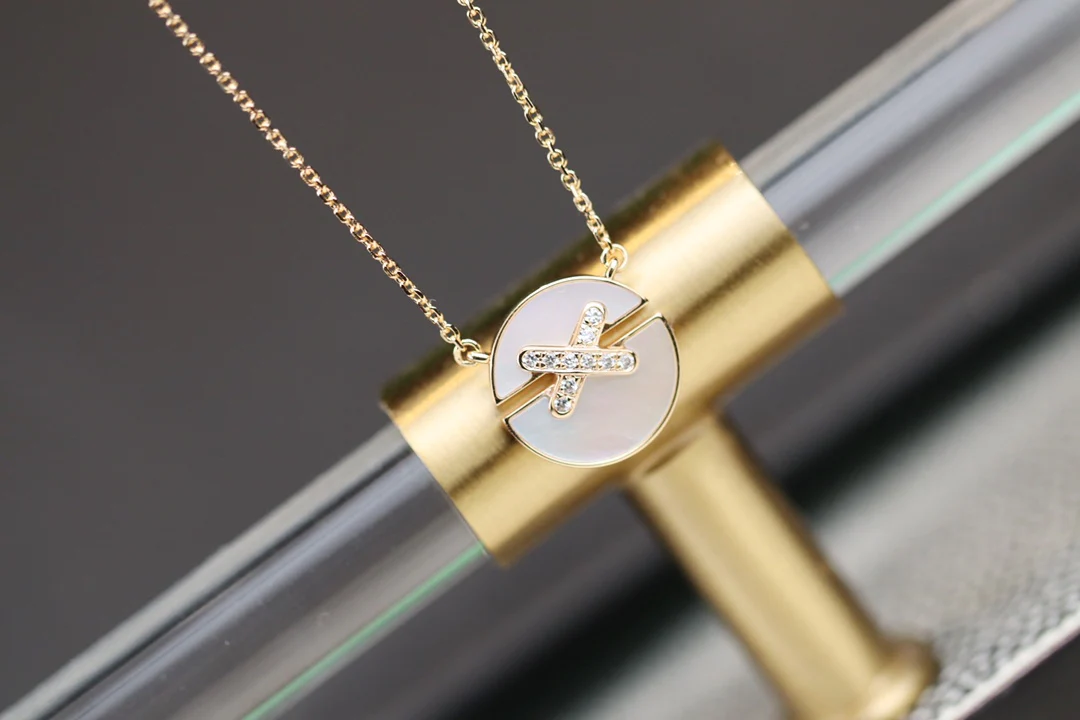 Колье Chaumet 058