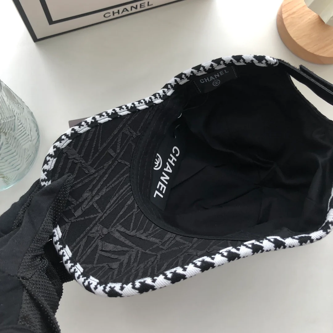 Chanel - Кепка-?утиный клюв? - 2