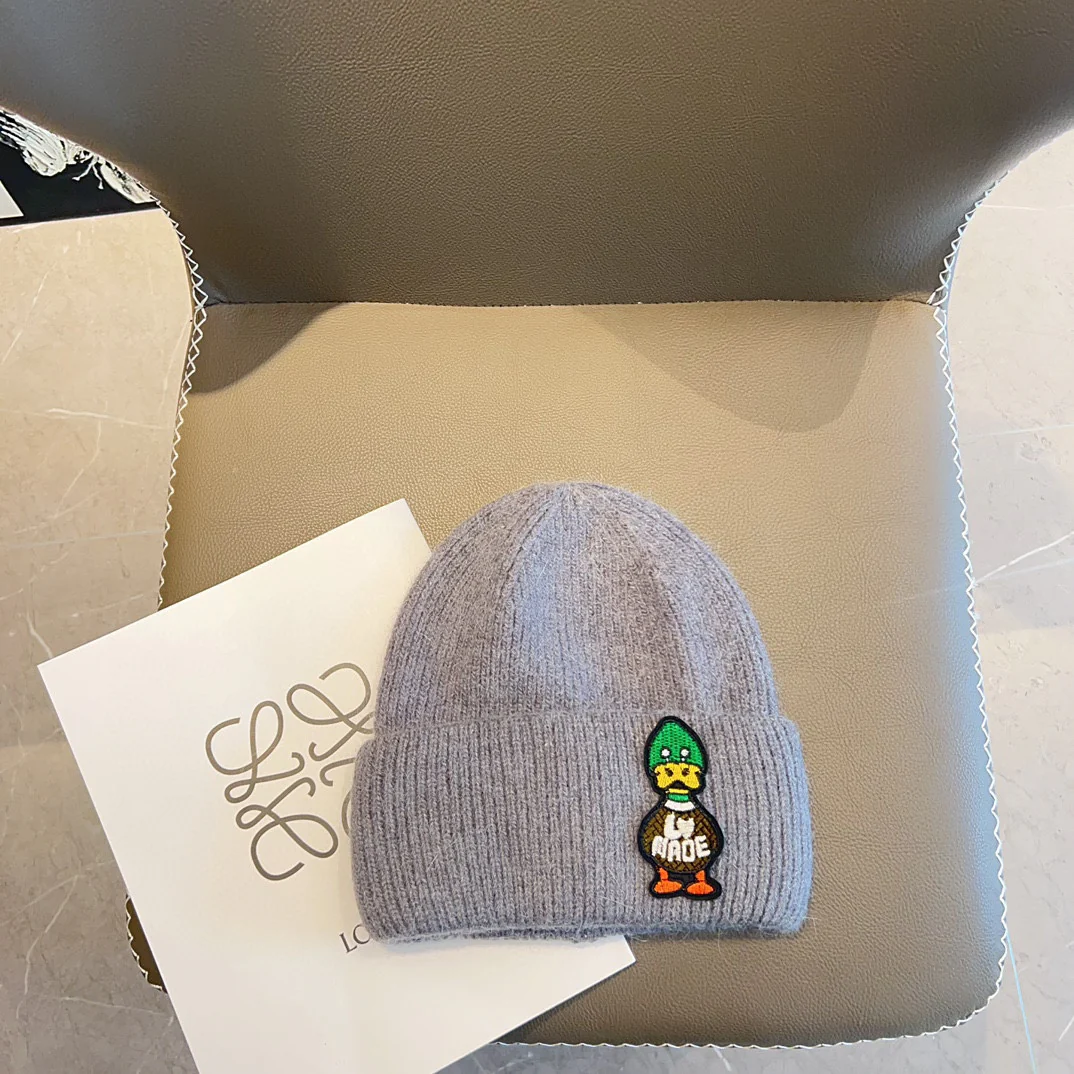 LV - Вязаная шапка 