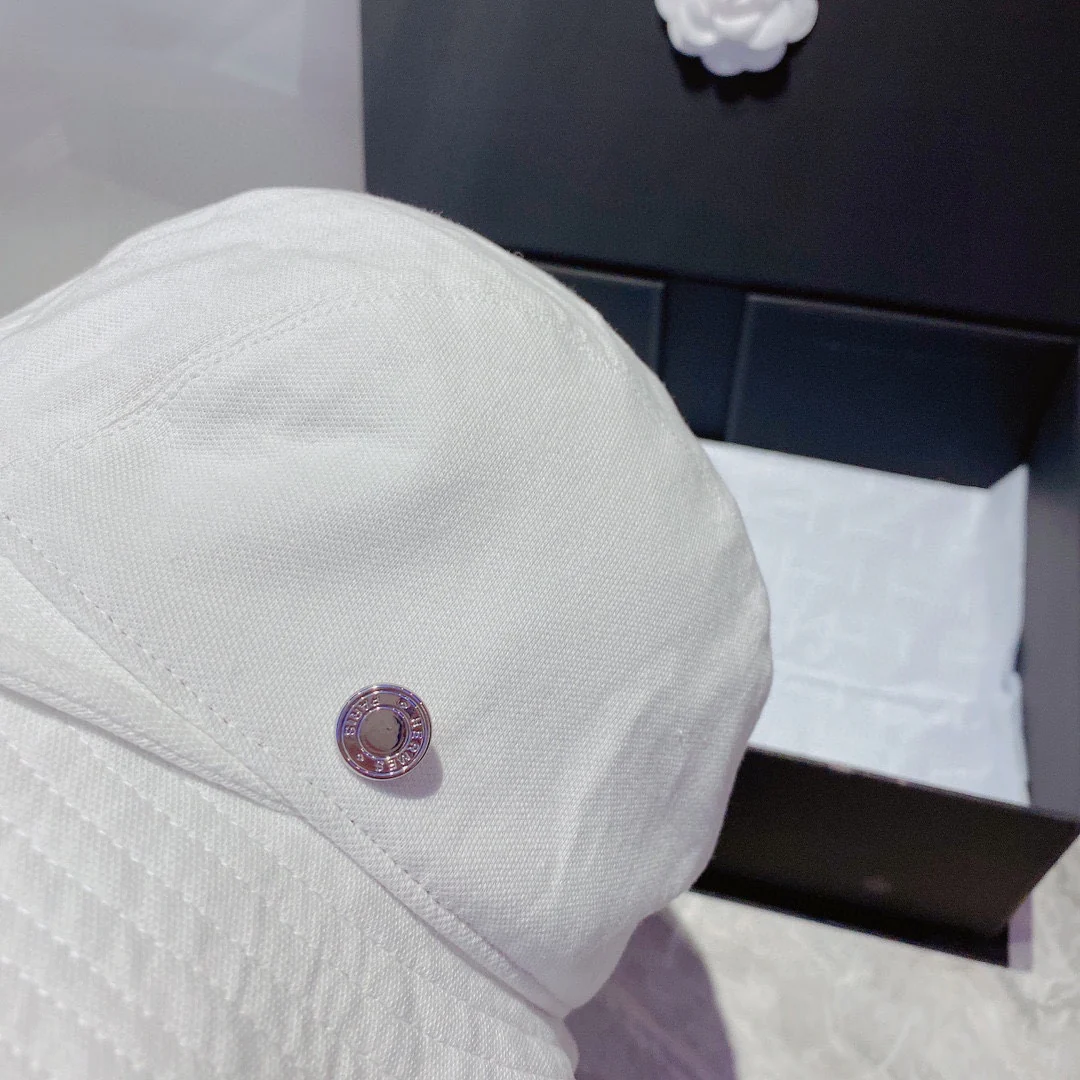 Hermes - Официальная шляпа от солнца